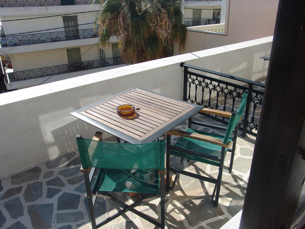Notis Hotel Samos Town Cameră foto